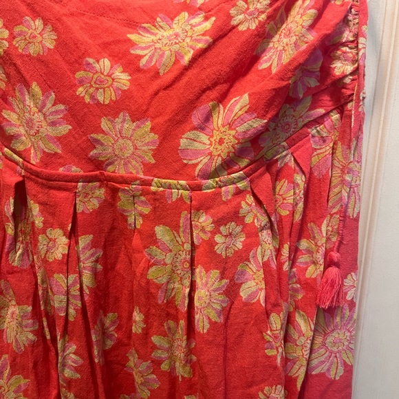 MOLLY SLEEVELESS COTTON TUNIC IN HOLLYHOCK COMBO medium - Picture 3 of 7